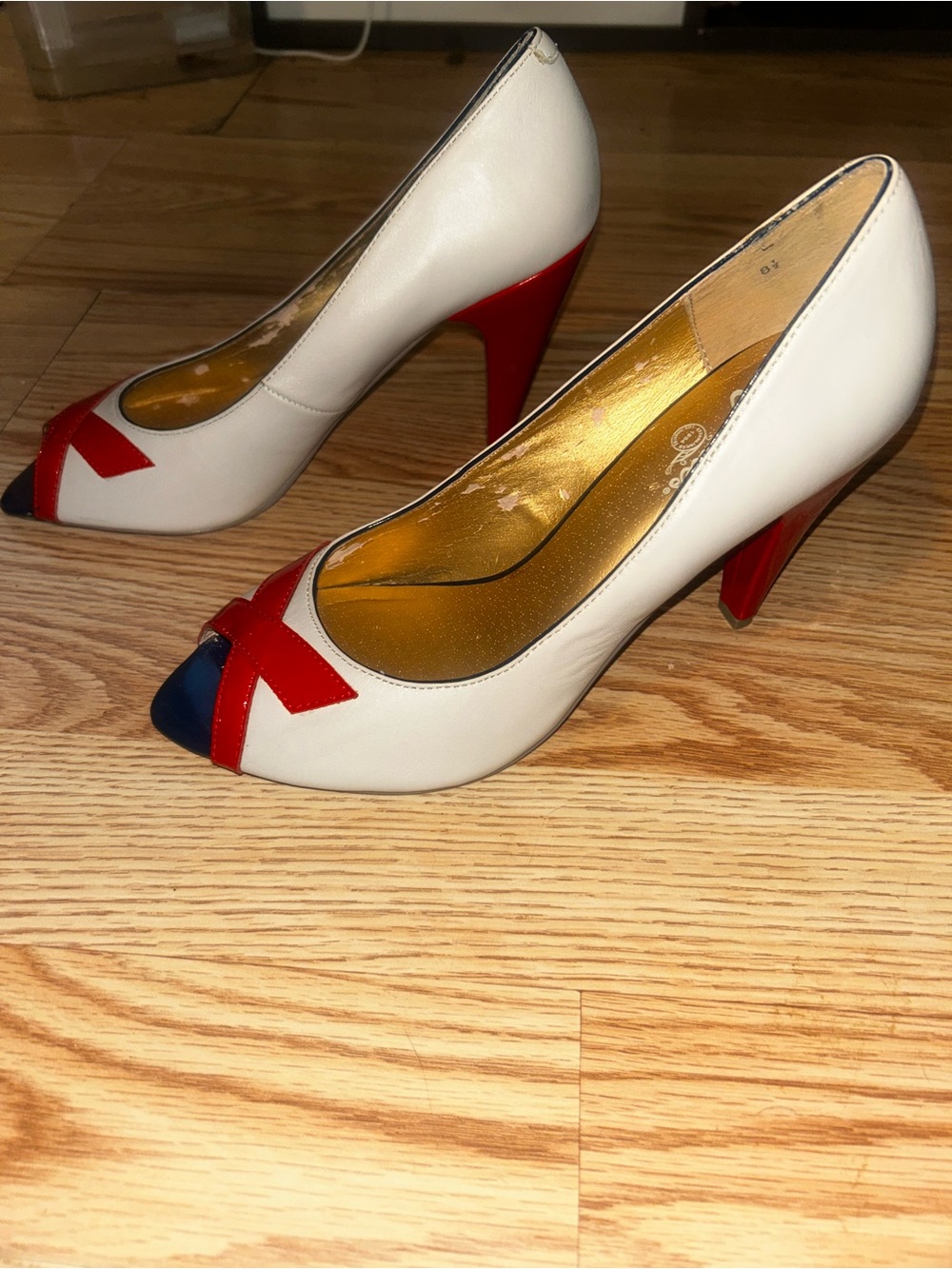 Seychelles Women’s Size 8 Cream Red Navy Peep Toe Heels Pumps Y2K Unworn